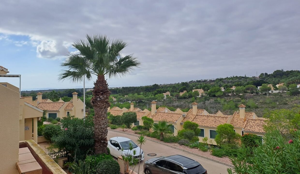 80a0609b6f66f900fe49f2a7af66ea0c0050b2fe