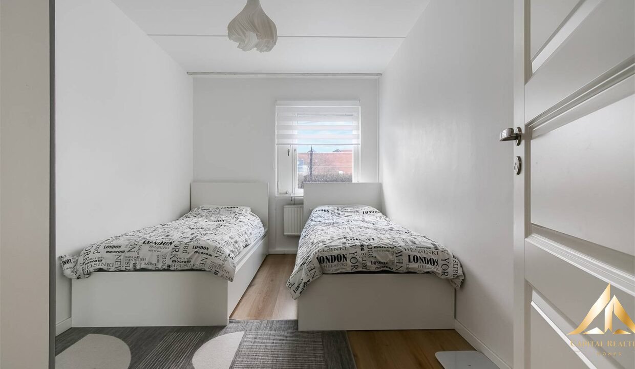 84e9affbe193bed73062adb2f67927f0