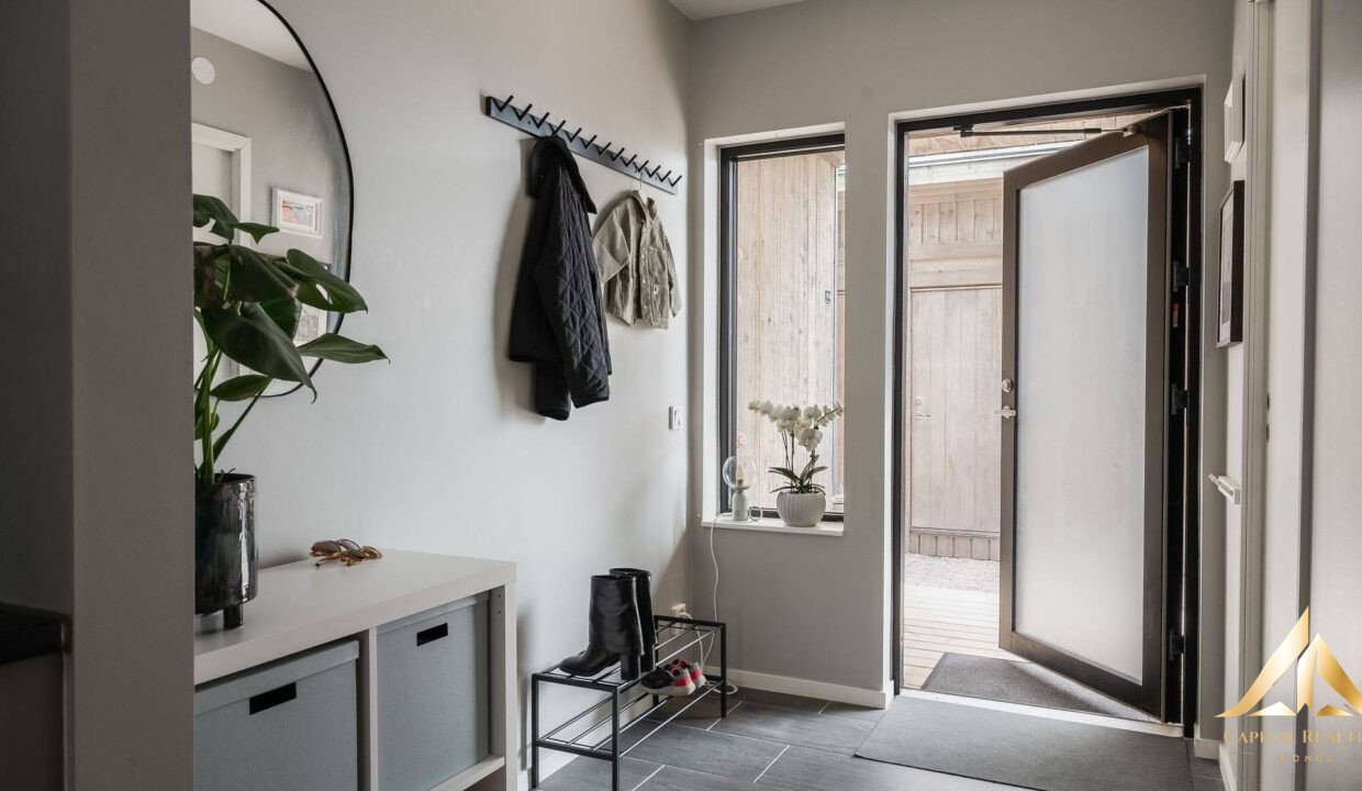 860ac1759b20882c6e8d13a21636c24d