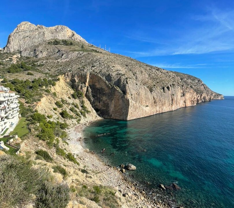 8YV5q5xMk1Nx_1688394611-fullHD