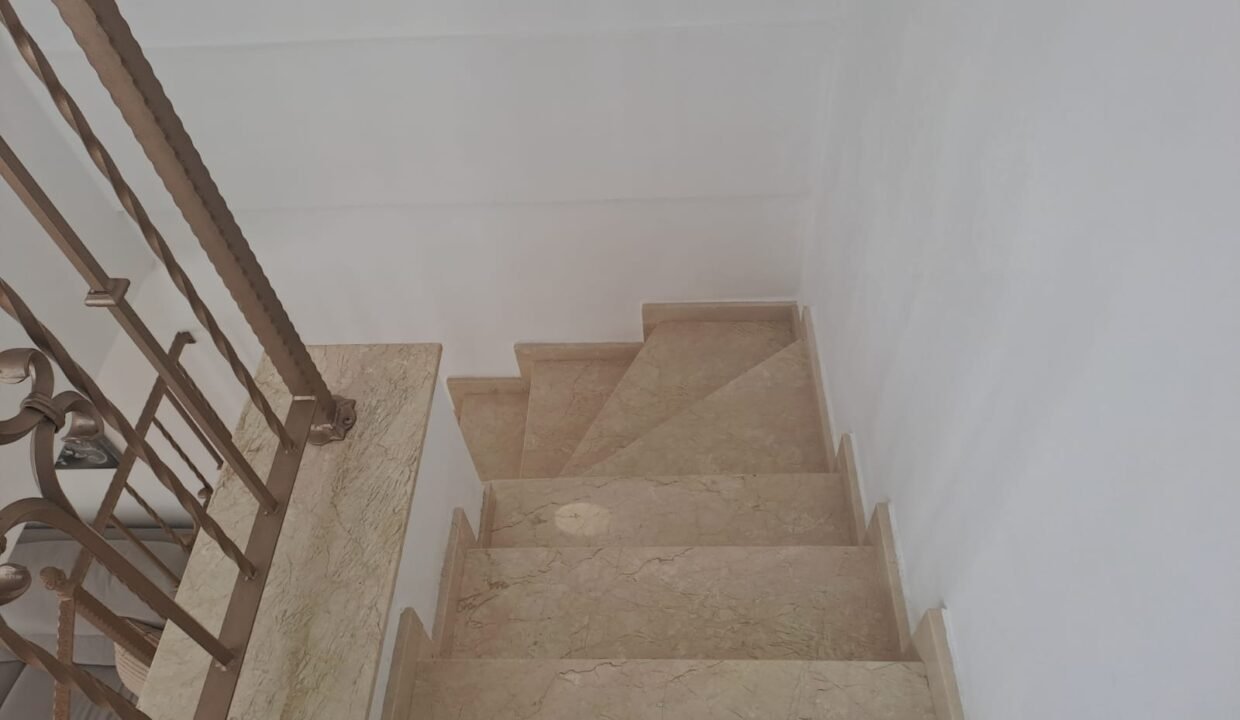 8fd40f7ed400f51f8af136fdc72390399dc66159