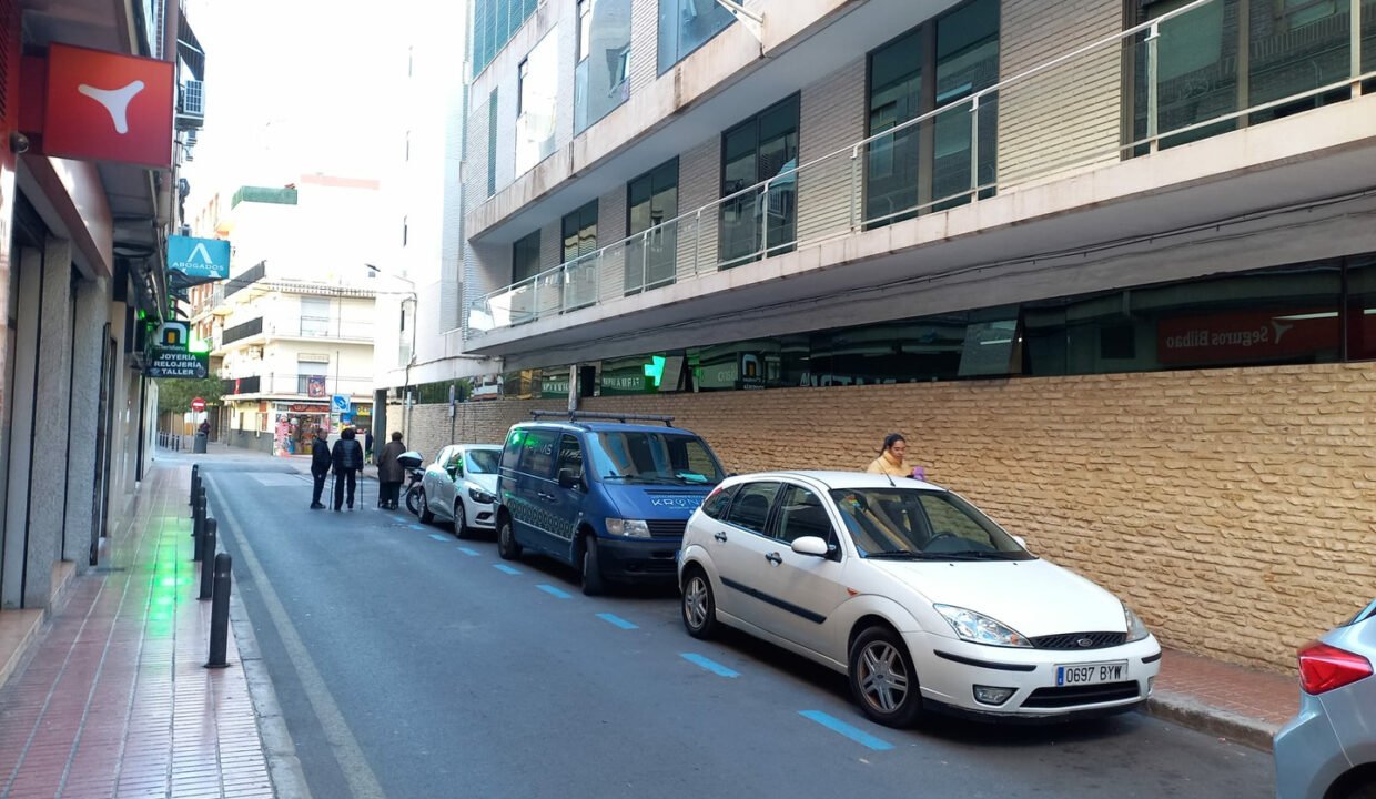 8jWNzvC0on_I_1703244432-fullHD