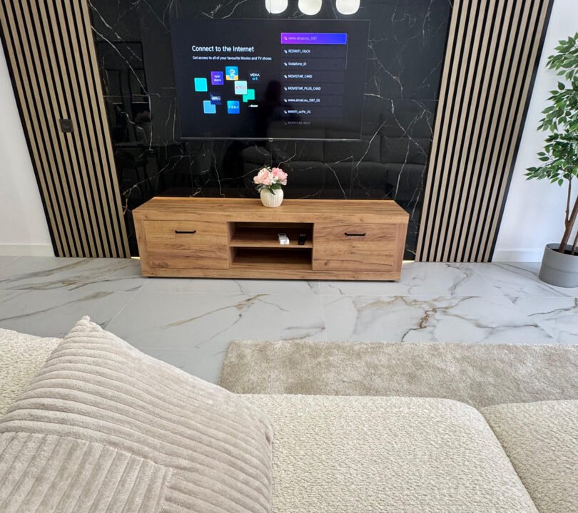 8mNxzq-76UJy_1751557579-fullHD