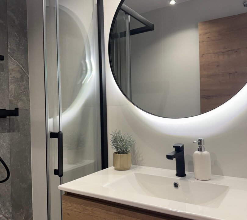 8zxfvbN-1fqy_1751557874-fullHD