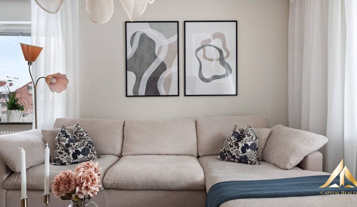 93ee95e1601894c3f6d138beee5862f4