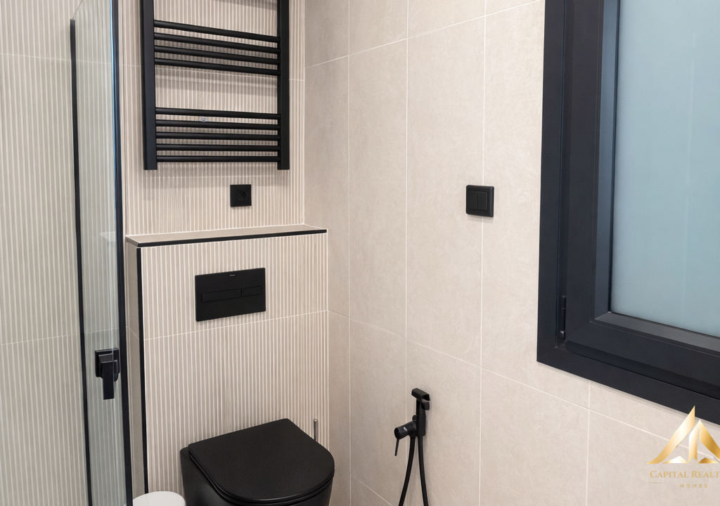 9EE4CA43-B65E-4E6F-B70E-2D5324A8BD36