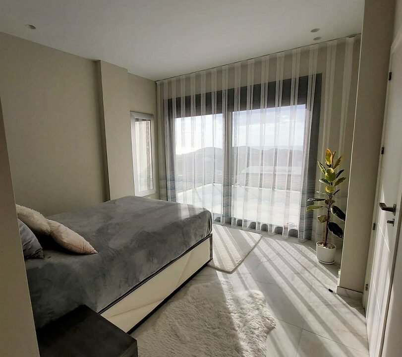 9OMxs_6_D5qB_1674740523-fullHD