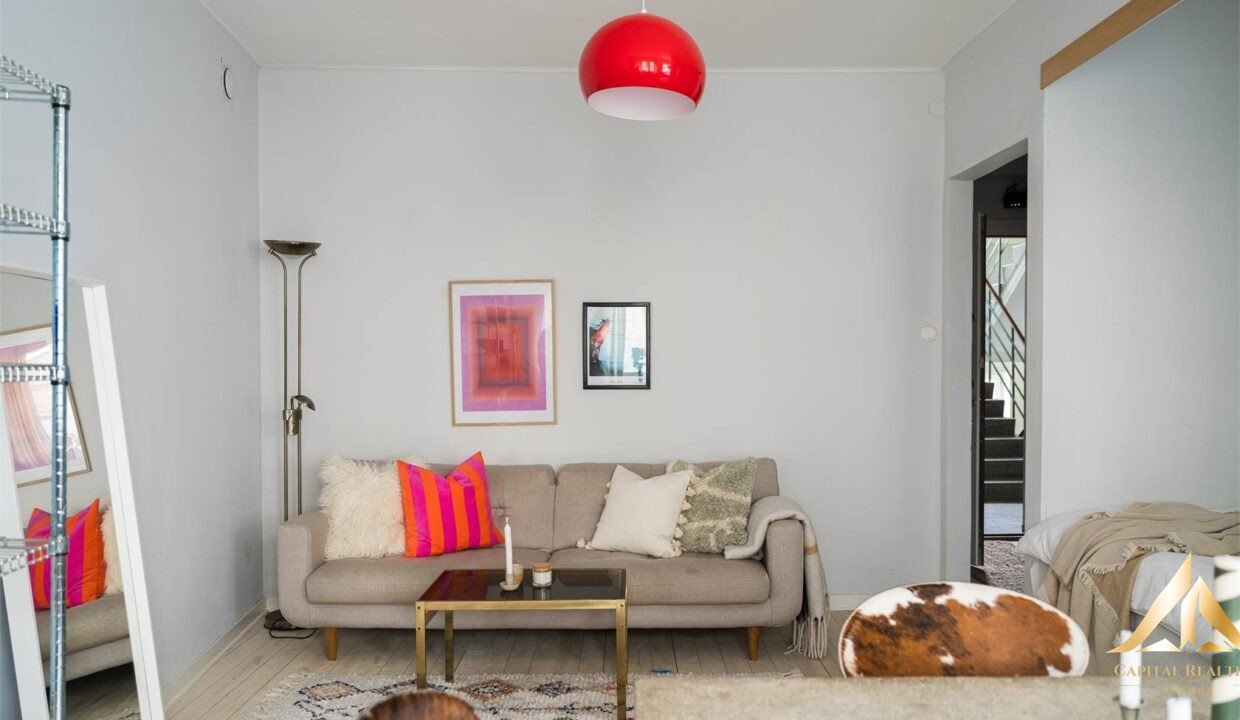 9cefef2be20297851b512de30f7ecc79