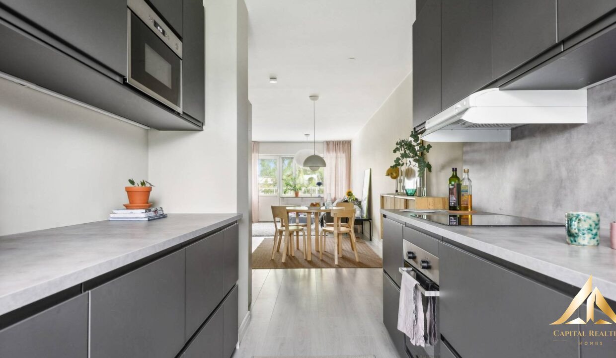 9e268e55c1c74e813cc01a313264dfb3