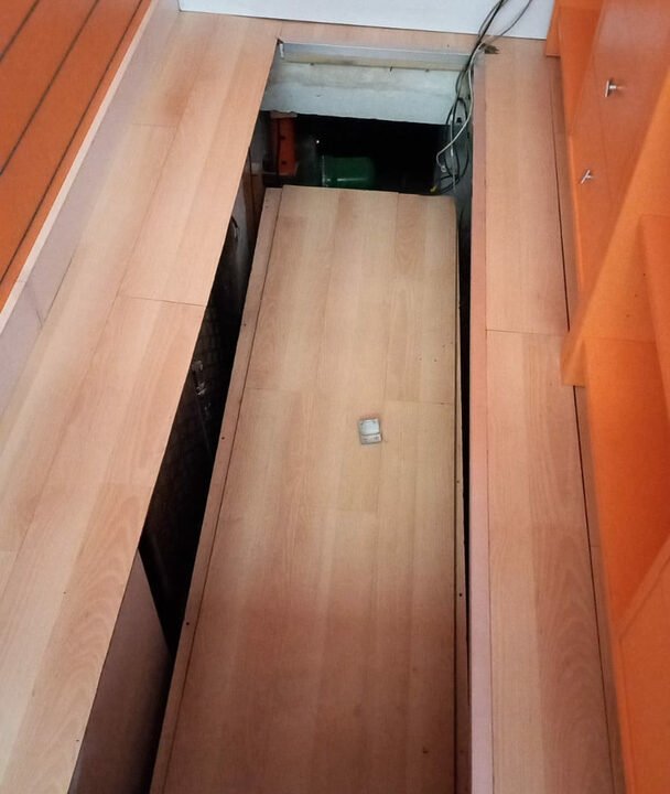 AClPjtS_g-5_1703244434-fullHD