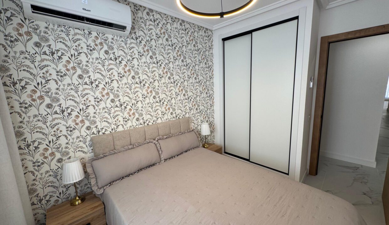 BFlojP-Vw5T0_1751558005-fullHD