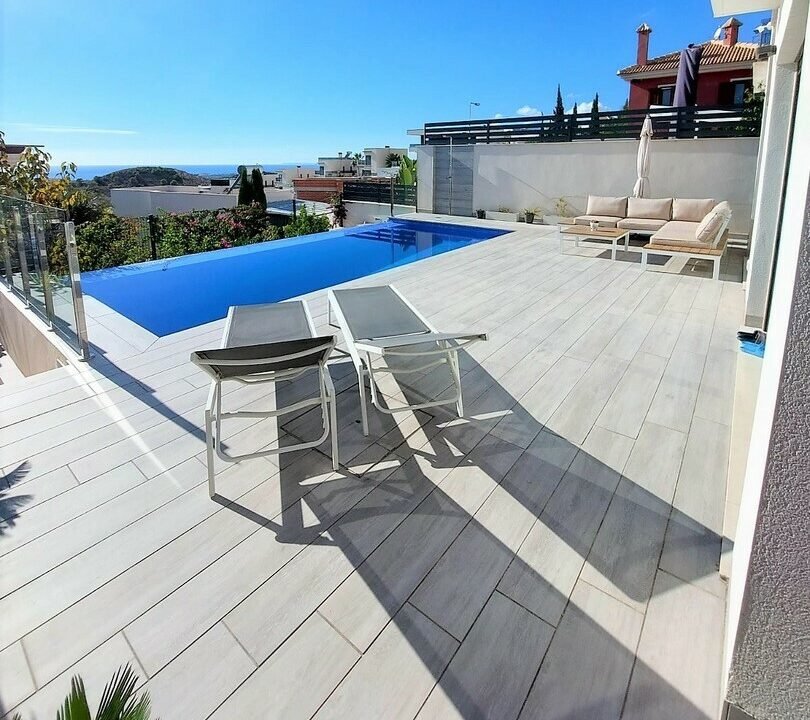 BiN0K9sJD-QG_1676644366-fullHD