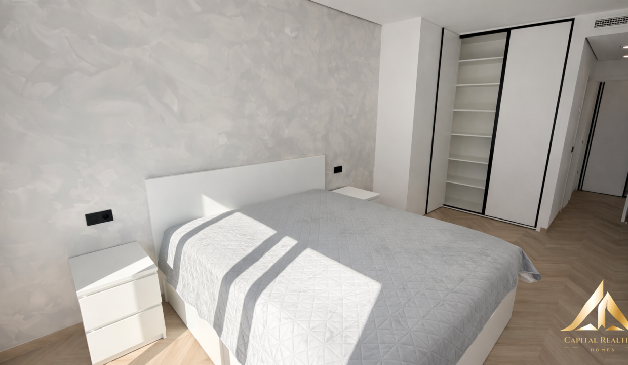 C7925F0E-D333-4C5E-8ADC-1E5B66651409