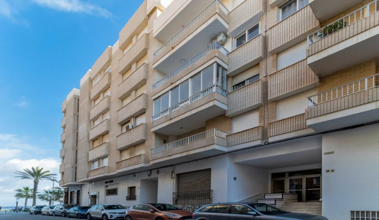 DgNnbdmeeRhF_1707156032-fullHD