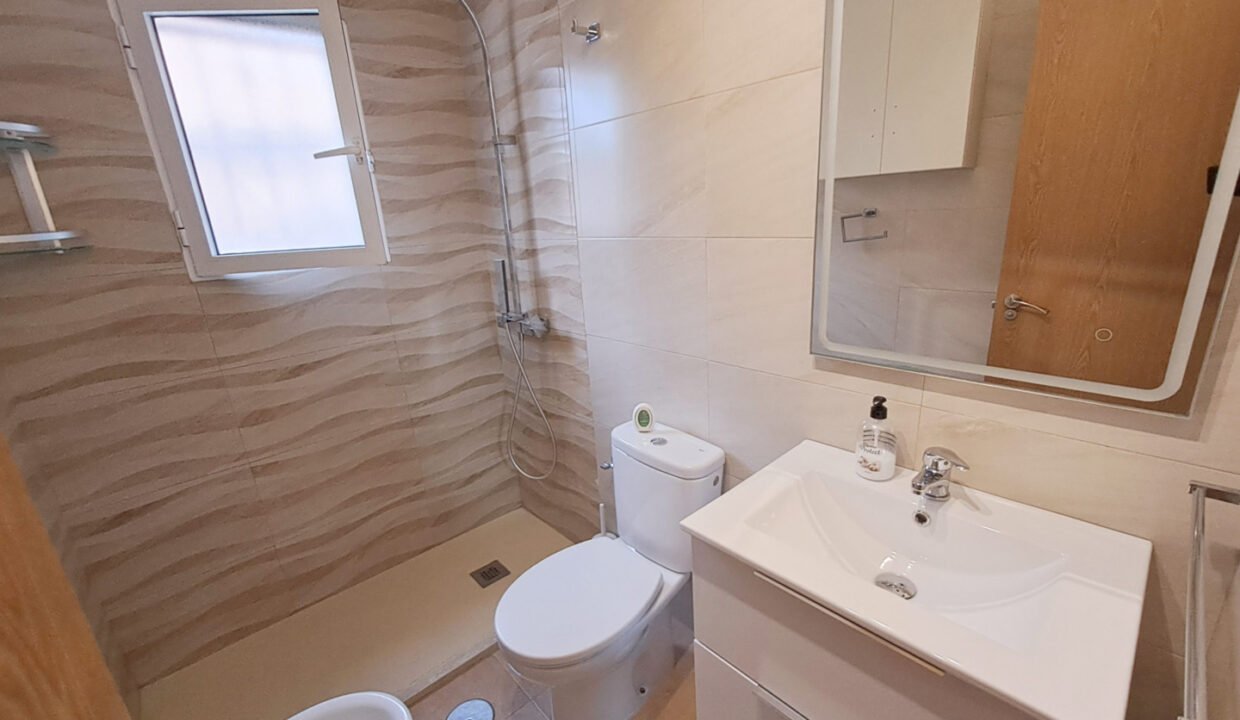 Dgju9m6rHYud_1739289681-fullHD