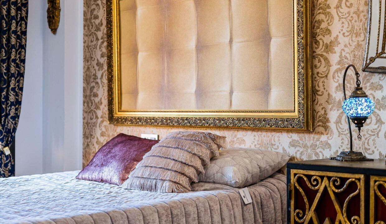 DpecwtkYSwAN_1698942937-fullHD