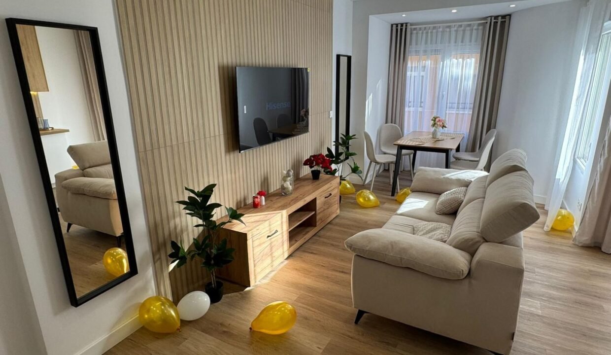 EOu7VeKHEyQ0_1733758776-fullHD