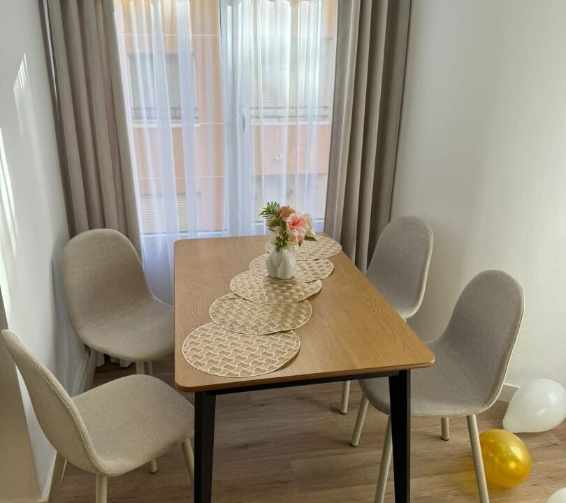 EUAJoMPKTGXL_1733758785-fullHD