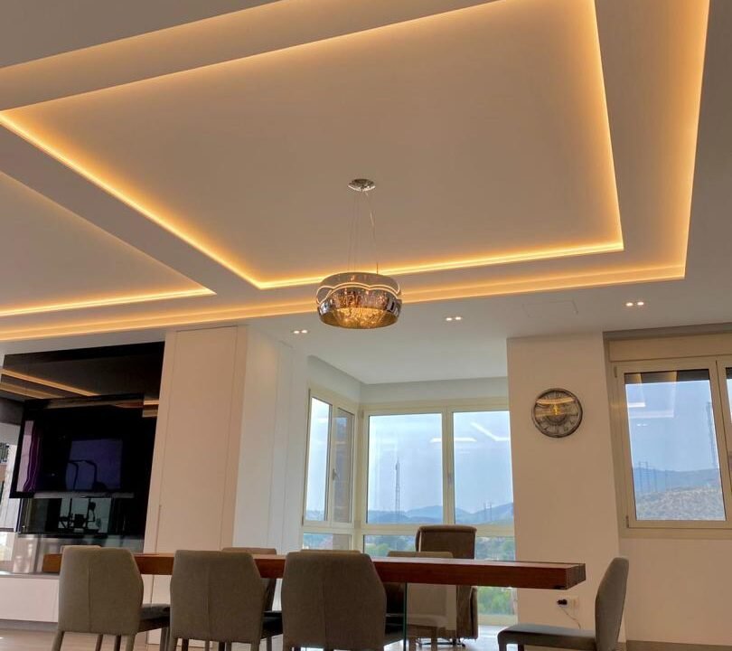 EexSLBSEw_LY_1732624022-fullHD