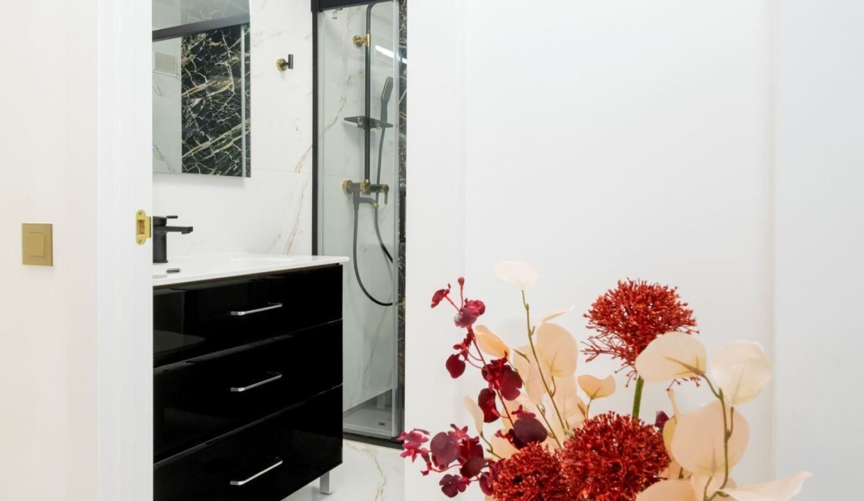 ExTx1wvaZEdd_1707156014-fullHD