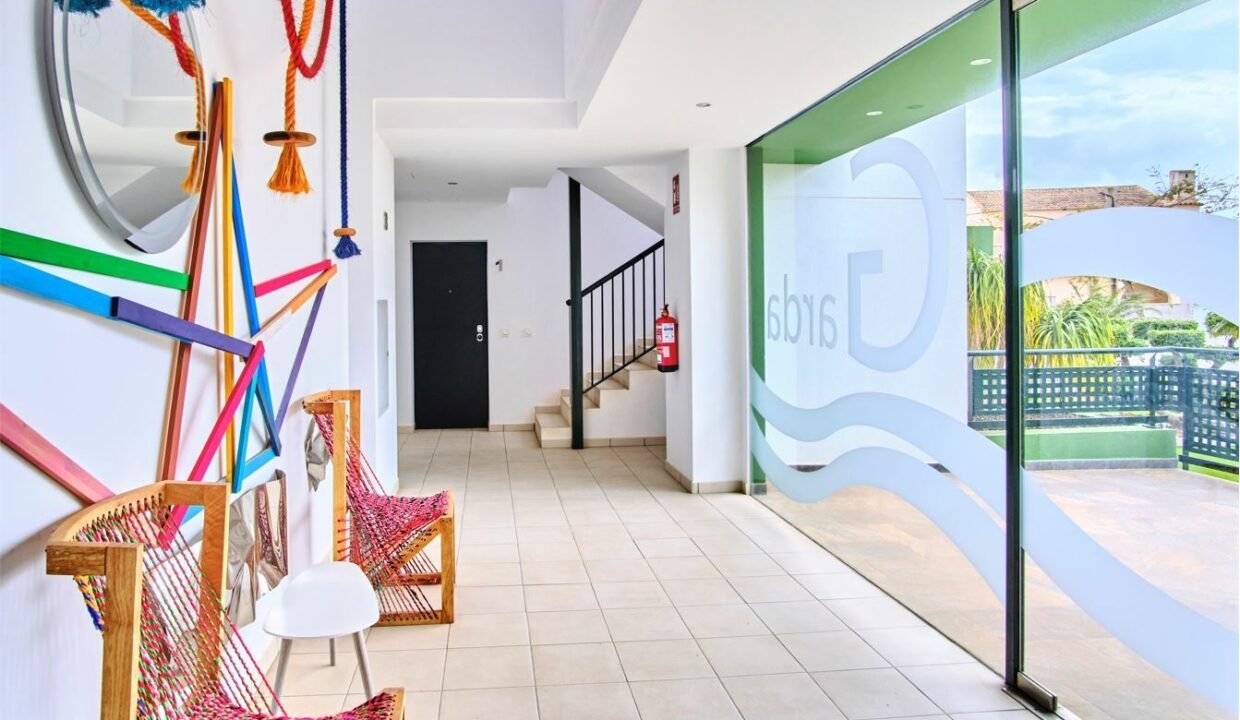 FO1xHuazMyRT_1649928305-fullHD