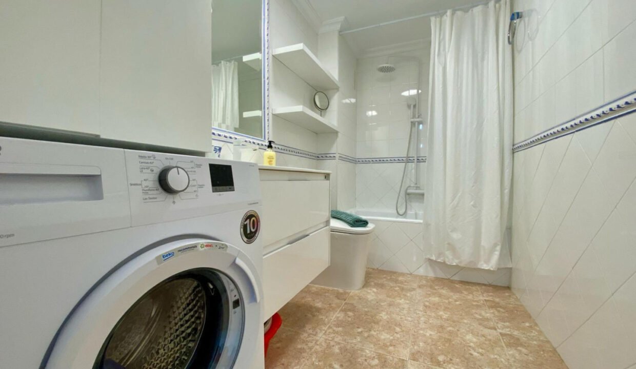 G6RW-scV436x_1746799360-fullHD