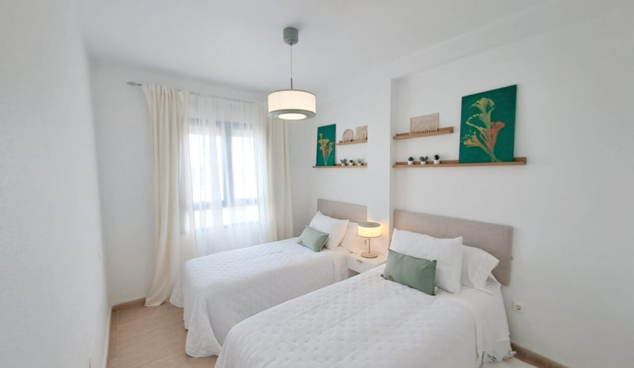 GwhH0Q1iJdkw_1746702841-fullHD