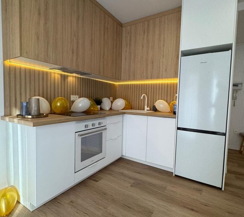 INzr8BJjRwxp_1733758784-fullHD