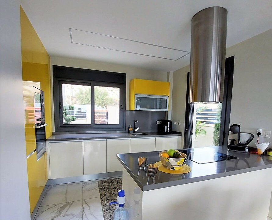 KPmfqcK-_TPM_1674740478-fullHD