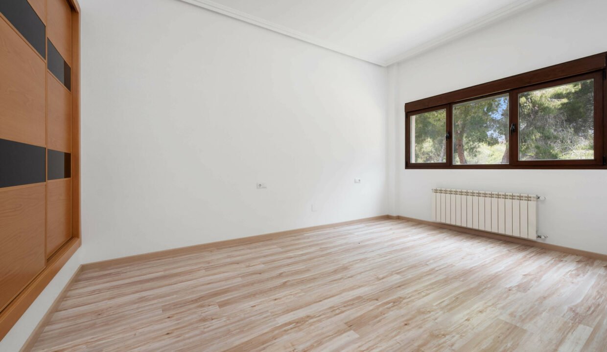 KzUpXKNQHK9I_1710493332-fullHD