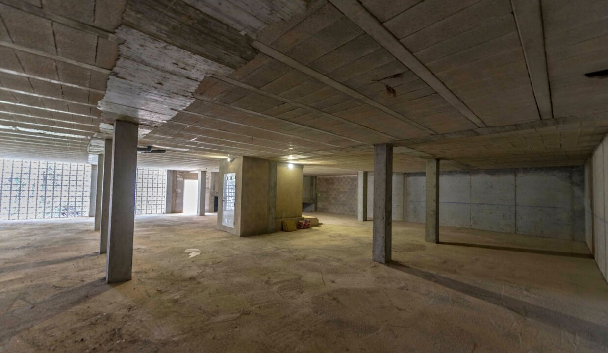 LqpC1nhl2Atd_1710493525-fullHD