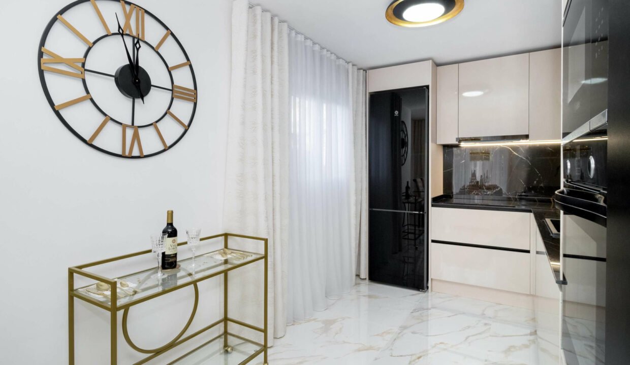 MUZo1IAoNgMT_1704974471-fullHD