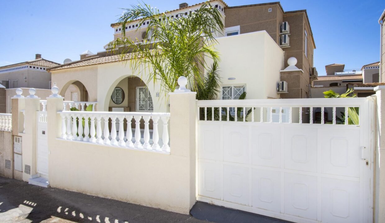 P8-kuIqRlZ1j_1727708057-fullHD