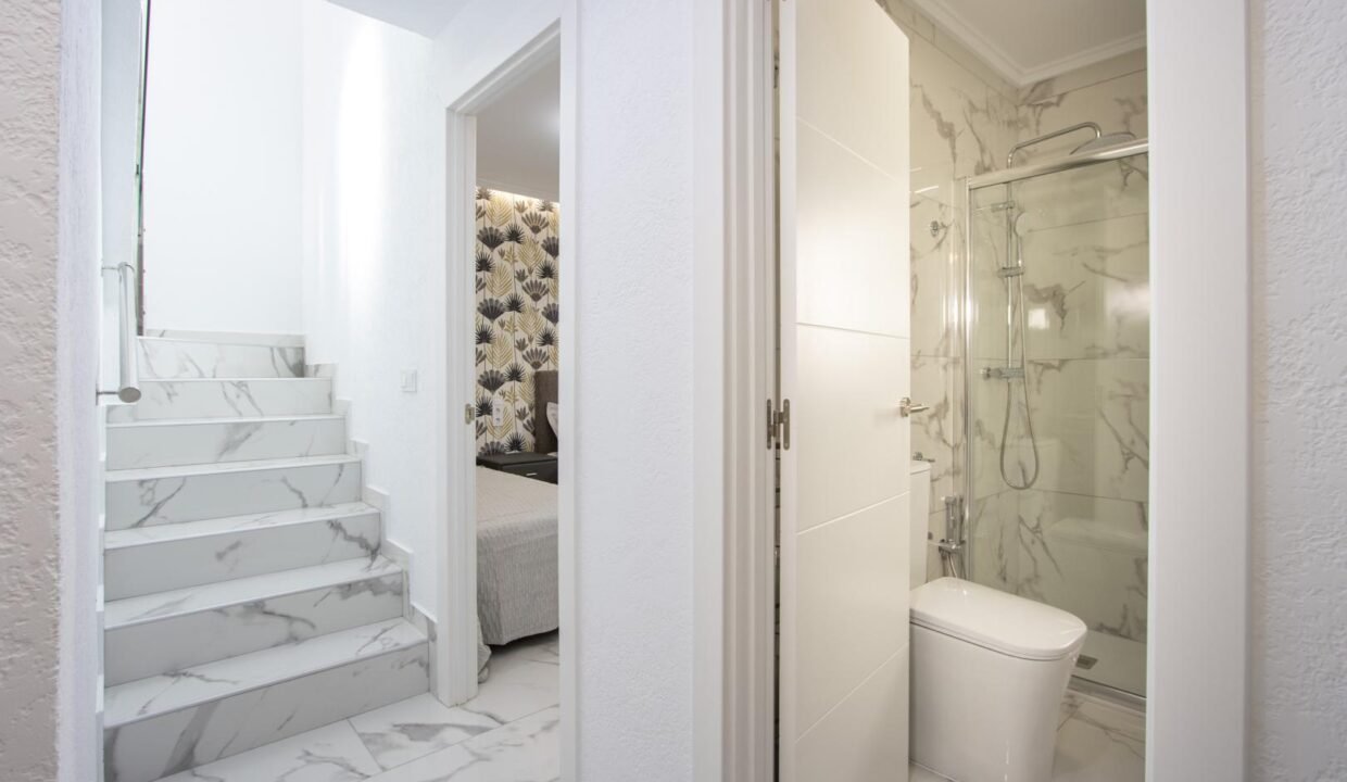 Purb34vxvwyJ_1727706067-fullHD