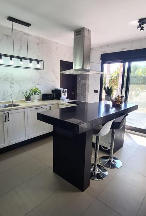 Qfkh59SKOgBa_1732889789-fullHD