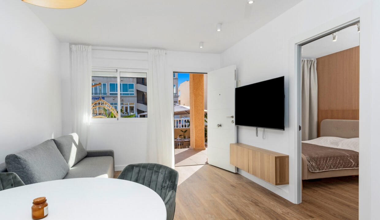 STnatVcB4ItZ_1736944380-fullHD