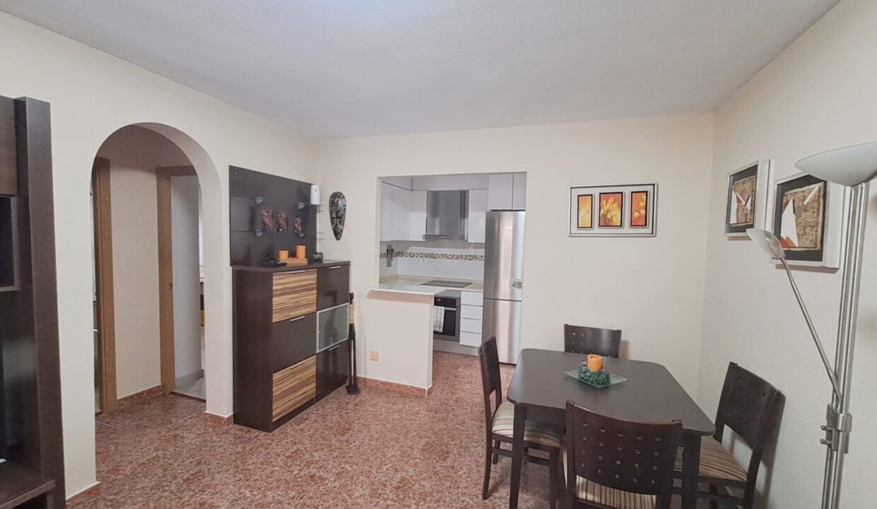 V49NCIvb4QIU_1739289719-fullHD