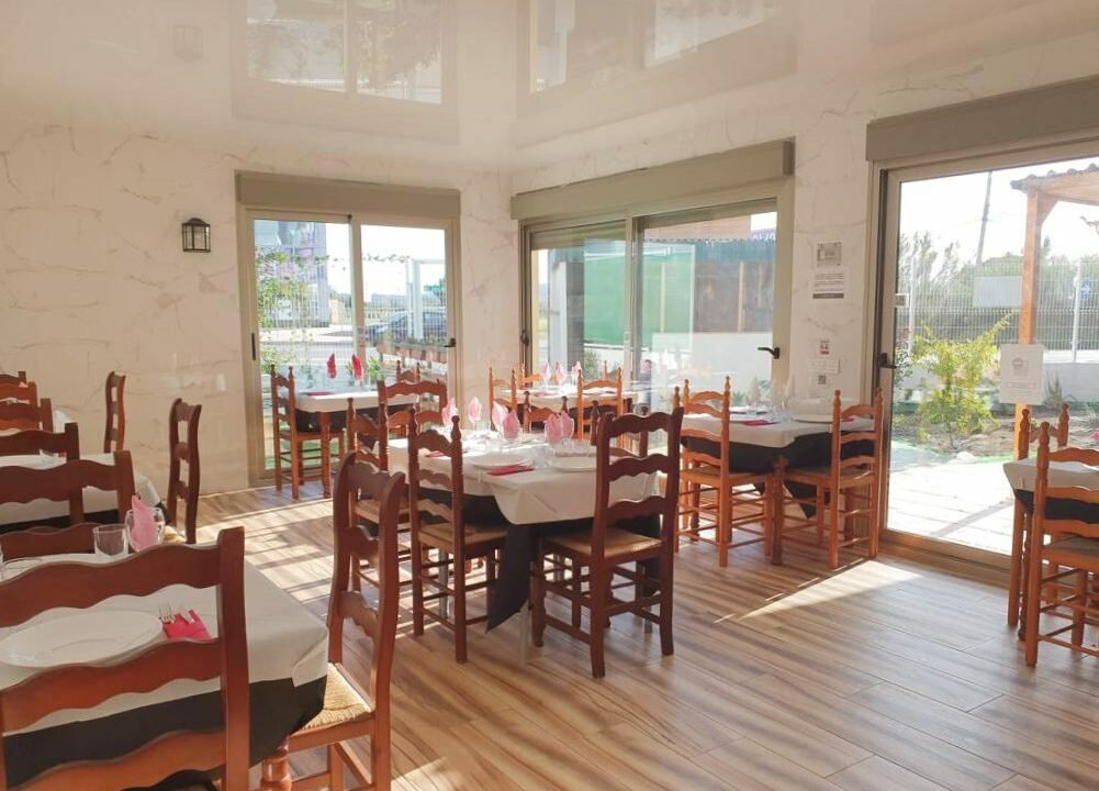 VVQ2xZ-2dlad_1686146222-fullHD