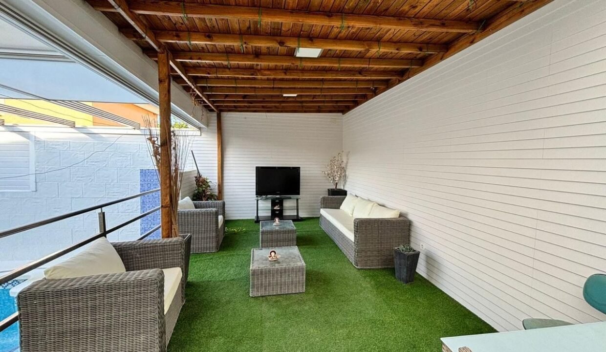 WvmtLZgachlu_1736437844-fullHD