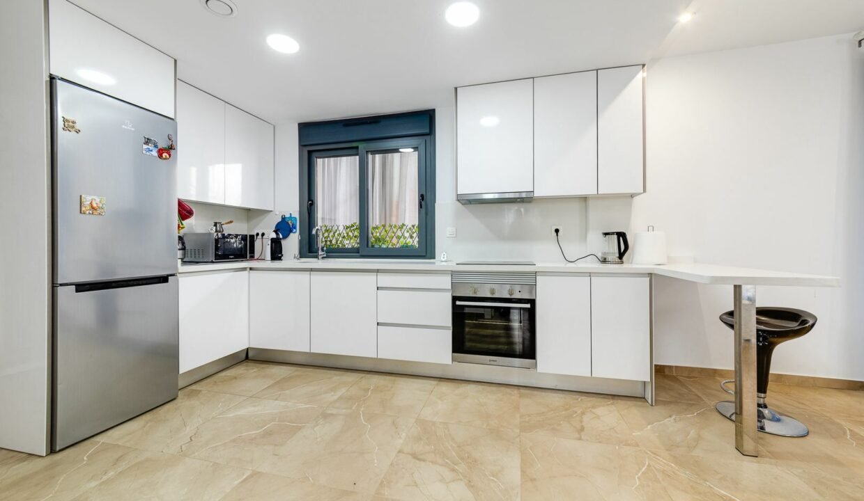 XAby2zWyVE1b_1716995065-fullHD