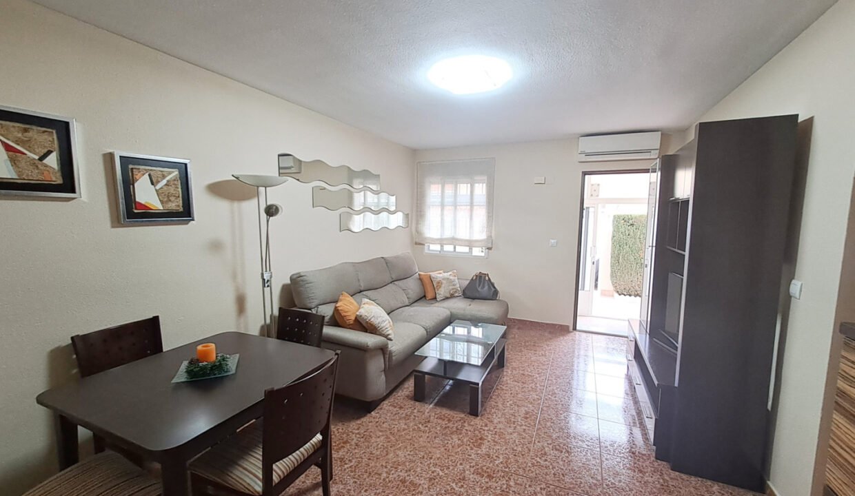 XrhvmsXxDH_L_1739289715-fullHD