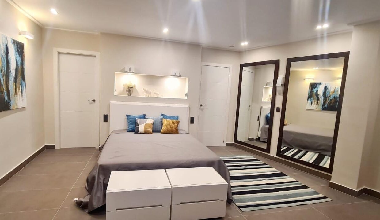 Xtc9kNhXxVjg_1732889951-fullHD