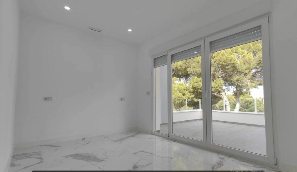 Y-OnJu74E1ad_1695295269-fullHD