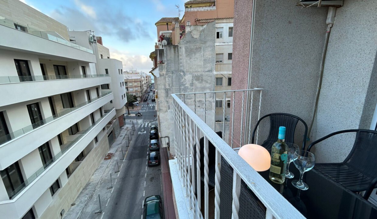 YJITJdeCTpPN_1747923238-fullHD