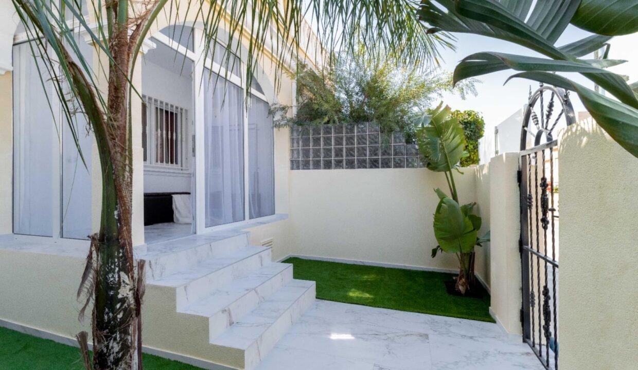 YJaZVmZqOfIQ_1725983131-fullHD