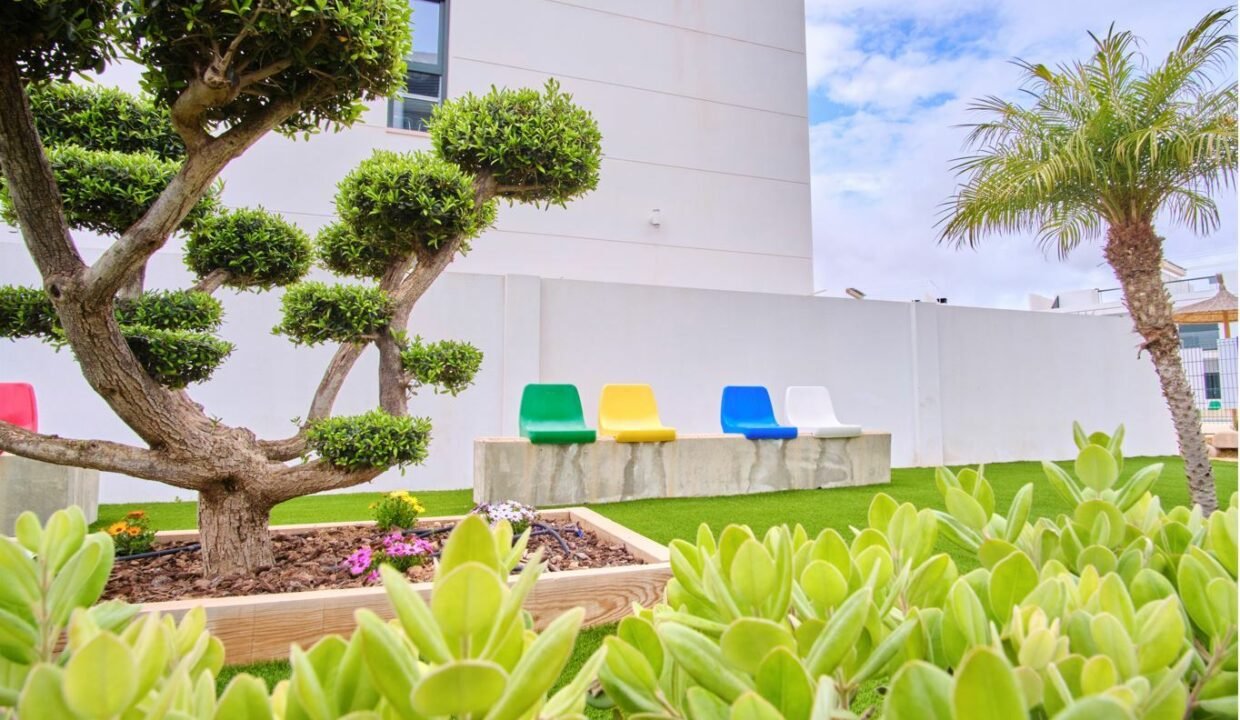 YWjL8fHhqNwK_1649928305-fullHD