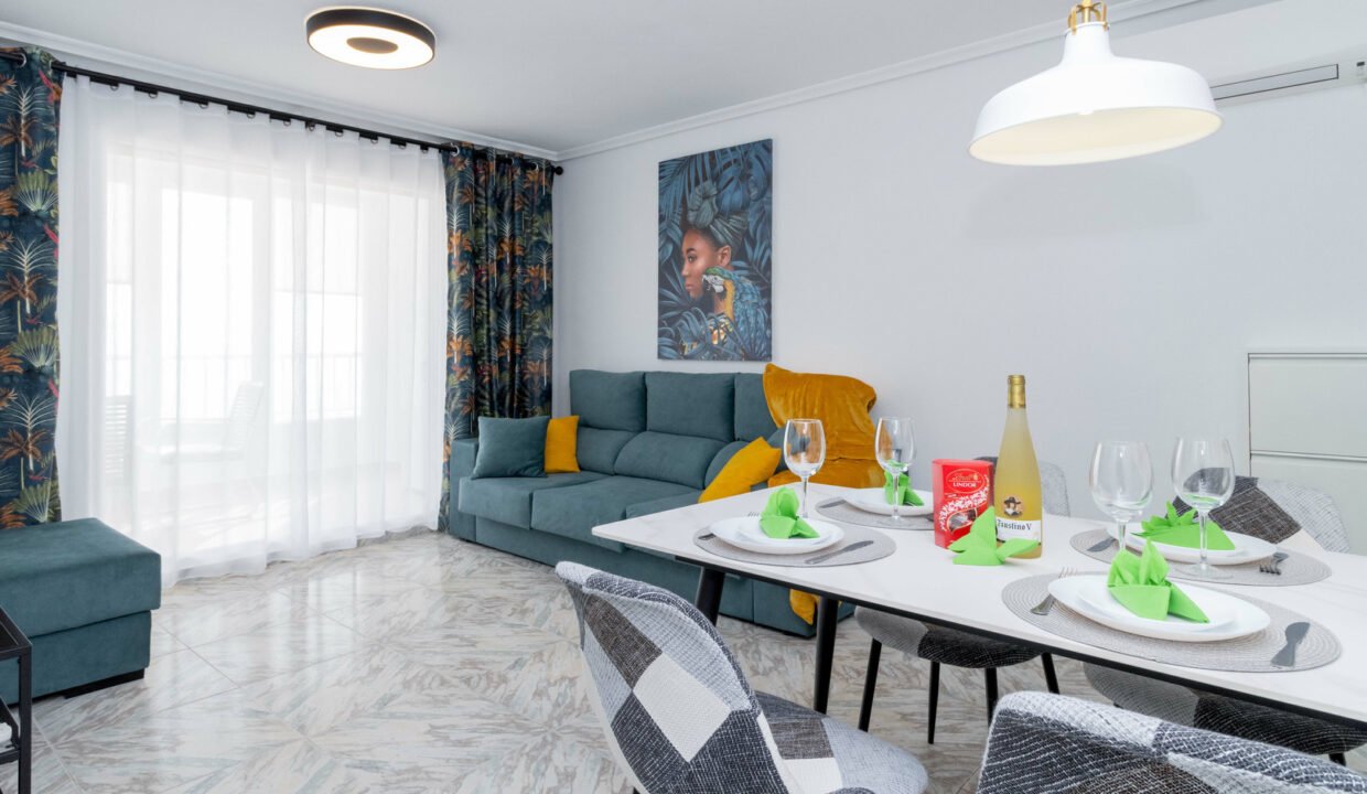 Ypo6scWQEoJz_1713434115-fullHD