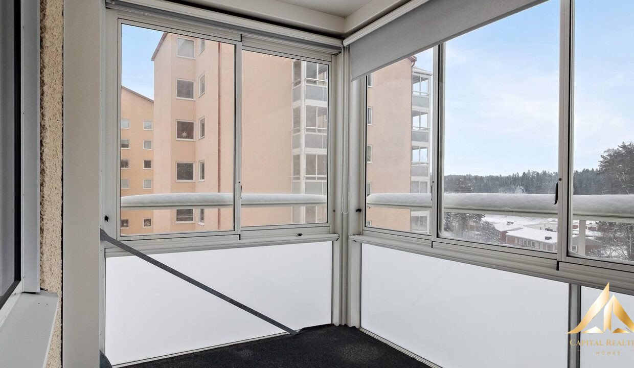 a34dcb2de26e41137553fd166d7b5639