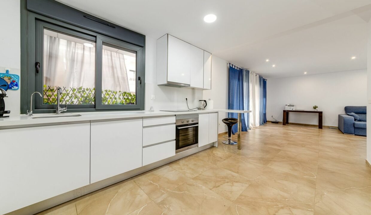 aWdPoguyFfIl_1716995064-fullHD