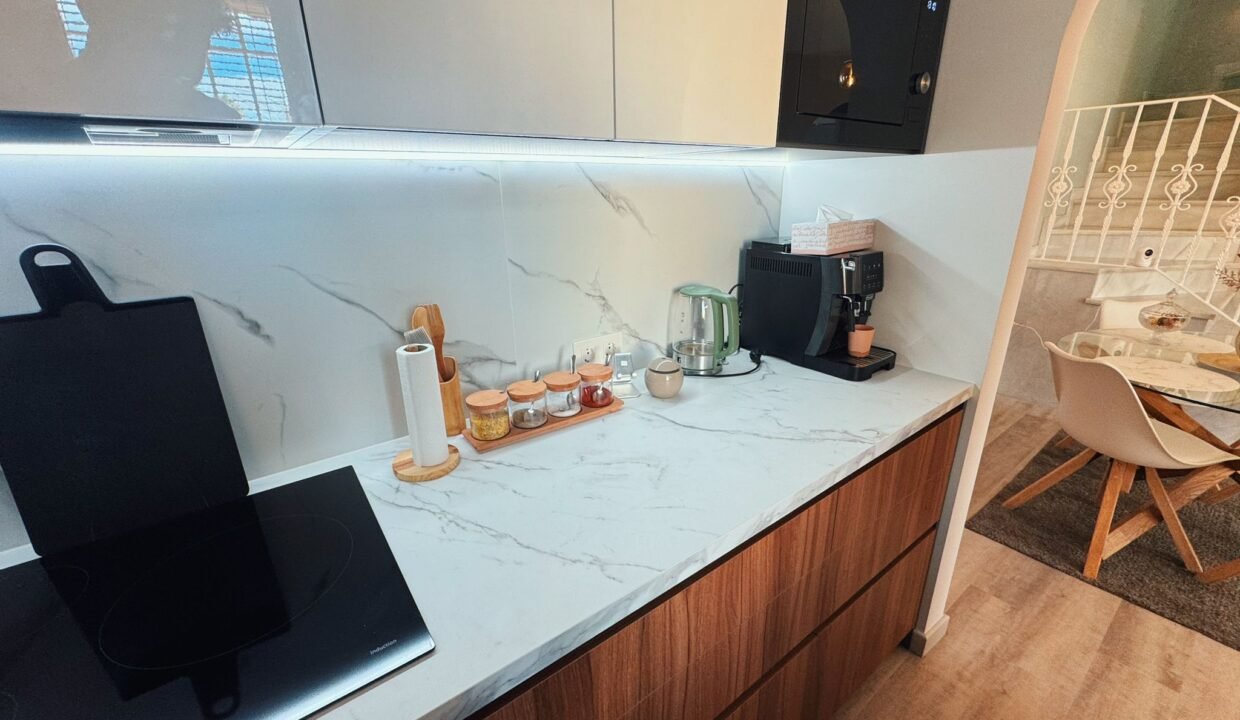 b6c32f3bc0cfdce3670589942fca6a2ca889bcaf